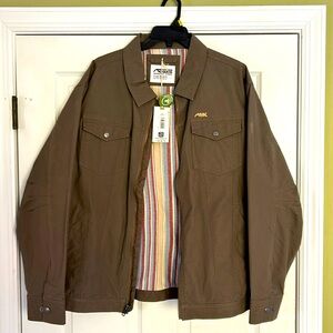 NWT. Mountain Khakis XL Jacket. Men’s Mountain Trucker Jacket. Flannel lined.